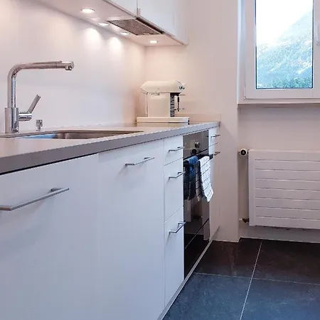 Appartamento Renovierte Mit Pool, Sauna Und Parkplatz Sankt Moritz