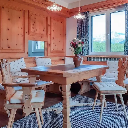 Renovierte Mit Pool, Sauna Und Parkplatz Appartamento